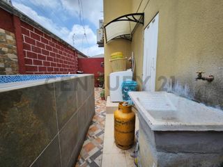 Se vende casa en La Joya, etapa Tiara, Daule AnaA