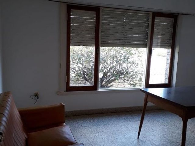 Casa en venta - 3 Dormitorios 2 Baños 4 Cocheras - 600Mts2 - Mechongue