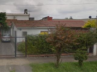 Bº KENNEDY-CASA EN ALQUILER