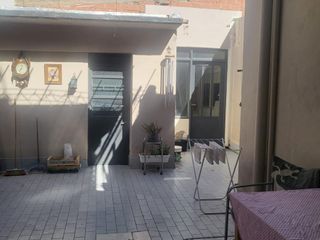 Casa + Departamento en Cipolletti