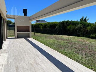 Canning   Casa Venta Santa Juana 4 ambientes Canning