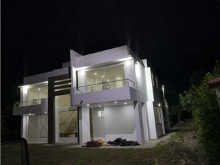 Foto 4 de CASA CAMPESTRE LA MESA