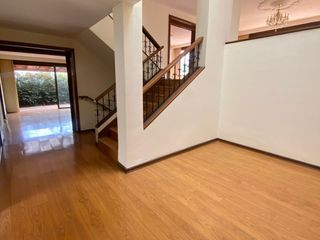 Foto 1 de casa en arriendo/venta en la calleja-usaquén. Cod A8408335