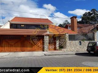 Villa Casa Edificio de venta en Puertas del Sol – código:12077