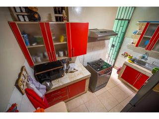 Foto 9 de VENDO CASA  EN URB. LOS JARDINES CERCA AL OPEN PLAZA - TRUJILLO