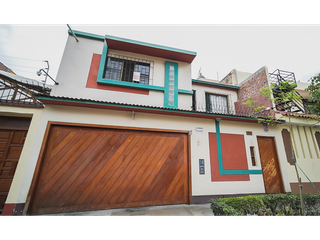 Foto 1 de VENDO CASA  EN URB. LOS JARDINES CERCA AL OPEN PLAZA - TRUJILLO