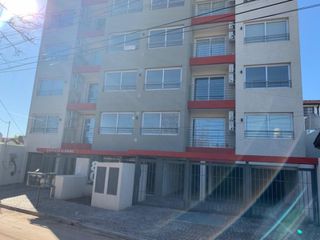 Foto 1 de Monoambiente a estrenar en Bernal centro