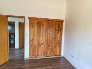 HERMOSO DUPLEX EN BARRIO JARDINES DEL CHIMEHUIN!!