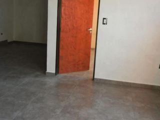 Departamento en venta - 2 dormitorios 1 baño - 53mts2 - Villa Elvira, La Plata