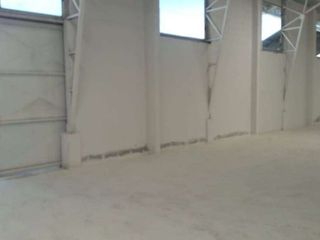 Foto 2 de ARRIENDO BODEGA PIFO ITULCACHI, 370M2