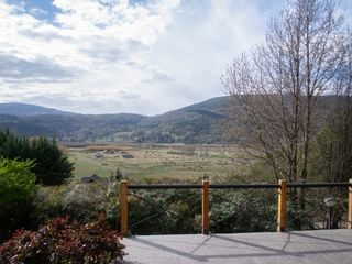 Amplia Casa con hermosa vista en BÂ° Faldeos de Chapelco