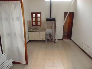 Casa en venta - 4 Dormitorios 4 Baños - 500Mts2 - La Plata