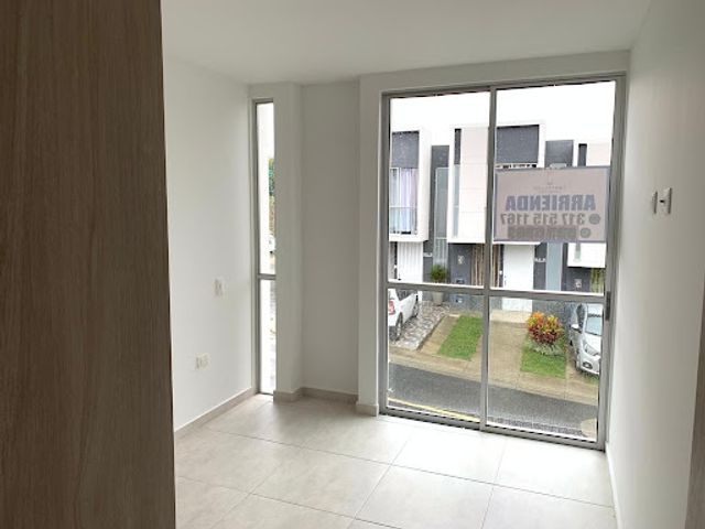 ARRIENDO de CASAS en PEREIRA