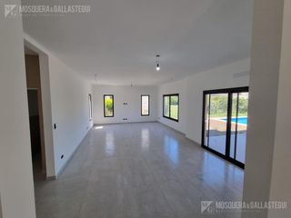 Foto 4 de Casa - Escobar