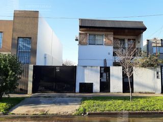 CASA PH 3 Ambientes - Ituzaingó Norte Permuta