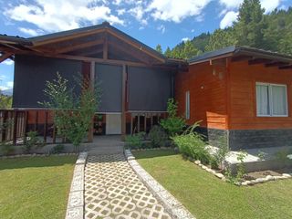Casa en Lago Puelo, Paraje Entre Ríos (FC-76)