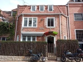 Foto 1 de VENTA de CASAS en BOGOTA