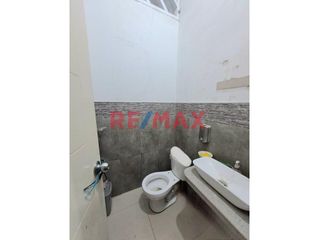 Foto 5 de Oportunidad Unica¡¡¡  Para Inversionistas O Empresarios Que Buscan Espacio Amplio Y Bien Ubicado En El Corazón Comercial De Lima.