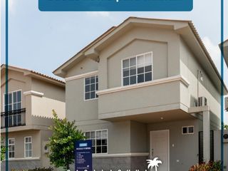 Foto 1 de Venta de Casa en Urb. Casa Laguna, cerca del Riocentro El Dorado, Vía a Samborondon.
