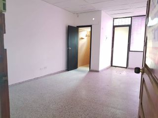 Foto 3 de OFICINA EN ARRIENDO BARRIO CENTRO | 5000