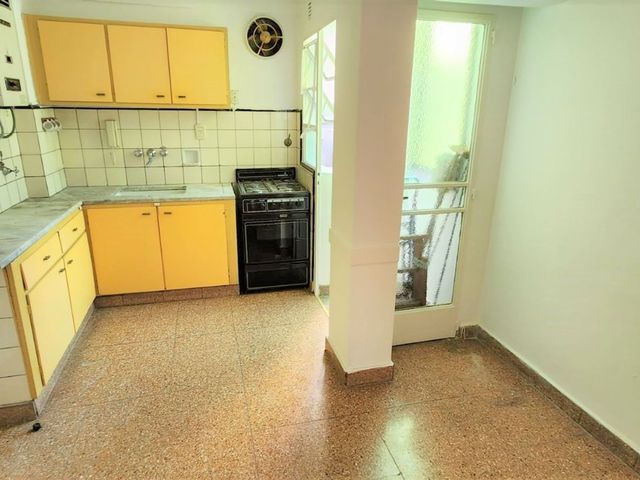 Venta depto 3 Amb. Balcón y lavadero. Villa Crespo