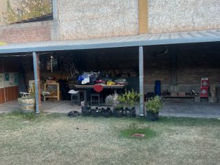 Casa en alquiler de 3 dormitorios c/ cochera en Godoy Cruz
