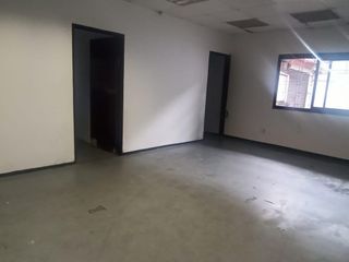 Galpón Con oficina o vivienda - 350 m2 - BOCA - MIXTURA 3