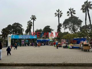 Foto 7 de SE VENDE PROPIEDAD DE 66M2, Ubicada en una zona estratégica del distrito de Comas
A pocos pasos del reconocido parque de SINCHI ROCA.

La propiedad