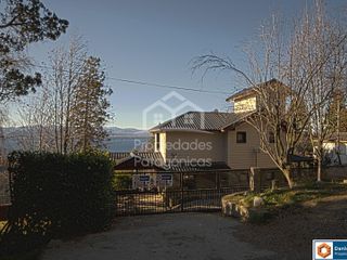 Casa en Venta en Los Cipresales, Bariloche, Patagonia, Argentina
