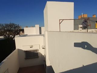 Foto 16 de VENDO CASA CON COMPLEJO DE COCHERAS BARRIO MERCANTIL