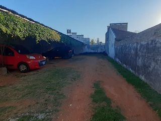 Foto 7 de VENDO CASA CON COMPLEJO DE COCHERAS BARRIO MERCANTIL
