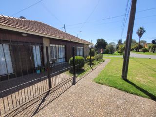 Foto 4 de CASA EN PARQUE LURO 3 AMBIENTES CON DEPENDENCIA y 2 BAÑOS