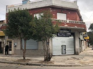 Foto 12 de Casa PH en venta en Lomas del Mirador