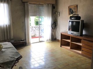 Foto 10 de Casa PH en venta en Lomas del Mirador
