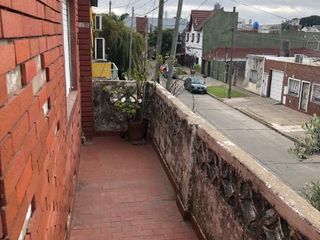 Foto 6 de Casa PH en venta en Lomas del Mirador