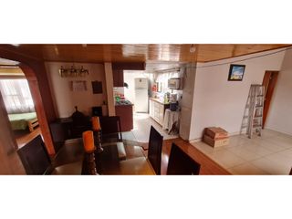 Foto 1 de VENDO CASA CON APARTAMENTOS AIRBNB 350M2 - CHAPINERO SAN LUIS