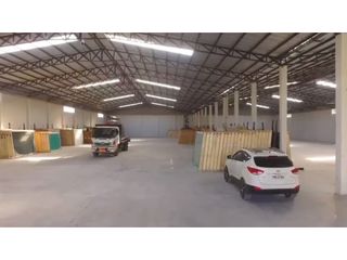 GUAYAS, DURAN ofrezco bodega nueva de 3150 m²