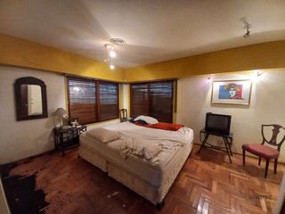 Casa en venta de 6 dormitorios c/ cochera en Paso del Rey