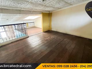 Villa Casa Edificio de venta en Alborada – código:20680