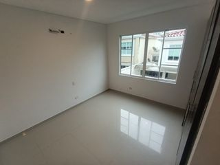 Foto 25 de casa en arriendo en la castellana. Cod A120298