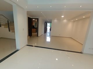 Foto 10 de casa en arriendo en la castellana. Cod A120298