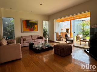 Foto 3 de ACOGEDORA CASA CON JARDIN Y 3/4 DORM EN VENTA EN SURCO