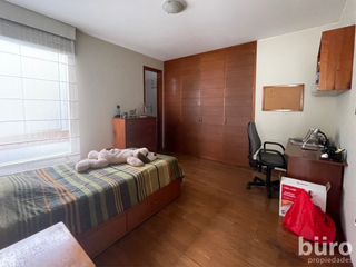 Foto 11 de ACOGEDORA CASA CON JARDIN Y 3/4 DORM EN VENTA EN SURCO