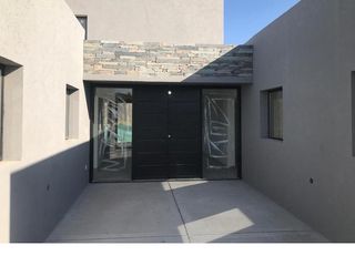 Foto 3 de Casa a la laguna en Canton - Islas