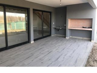 Foto 7 de Casa a la laguna en Canton - Islas