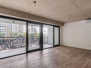 Loft divisible a dos ambientes en venta en el piso 16 en Quartier del Bajo. Torre 1 Ciudad.