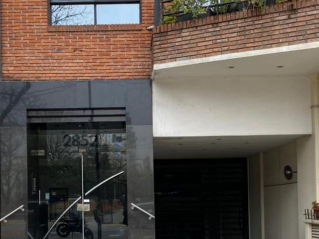 Oportunidad!! 4 amb 120 m2 aprox c coch y bau. Córdoba y Anchorena Excelente ubicación!!