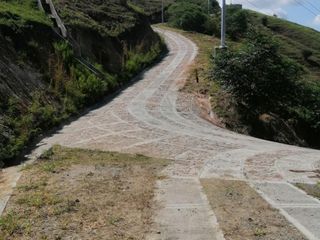 Foto 9 de lote en venta en lomas del albergue. Cod V10198