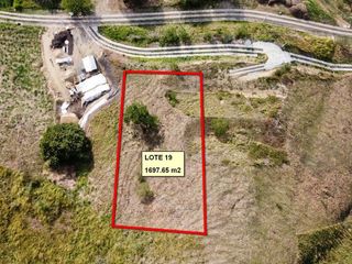 Foto 3 de lote en venta en lomas del albergue. Cod V10198