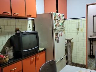 Departamento en venta - 2 dormitorios 1 baño - 45mts2 - Flores
